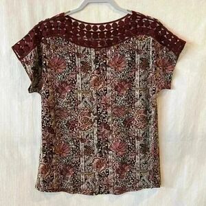 Cato Short Sleeve Floral Embroidered Knit Top Blouse Shirt Size M